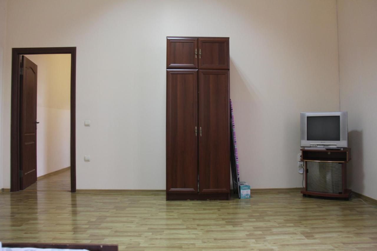 מוקצ'בה Apartments Domovik ,Kirilla I Mefodiya, 5 מראה חיצוני תמונה