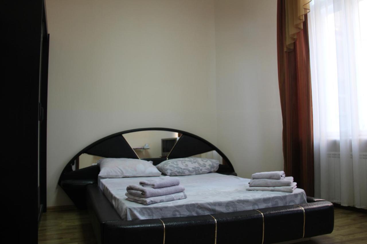 מוקצ'בה Apartments Domovik ,Kirilla I Mefodiya, 5 מראה חיצוני תמונה