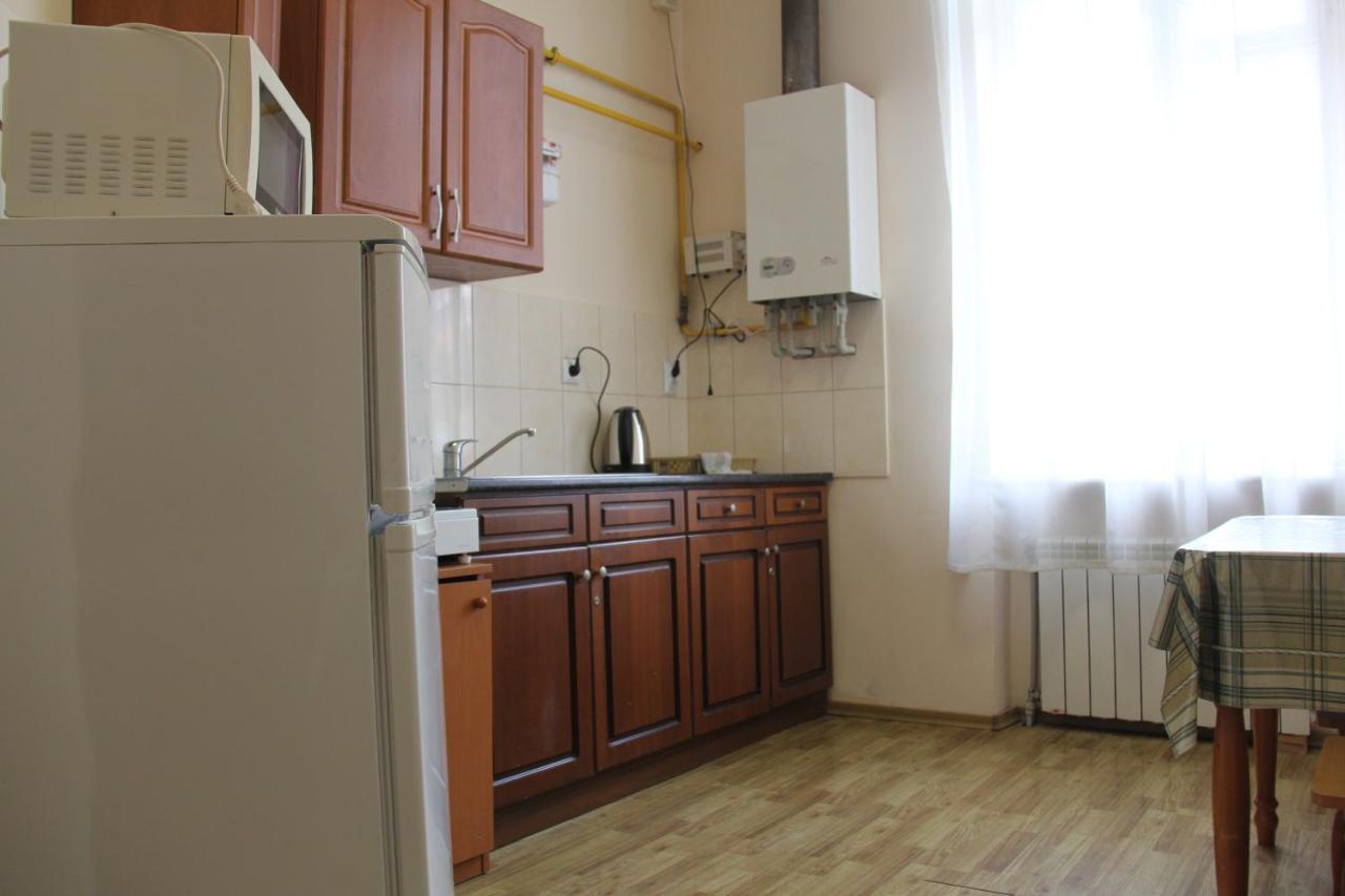 מוקצ'בה Apartments Domovik ,Kirilla I Mefodiya, 5 מראה חיצוני תמונה
