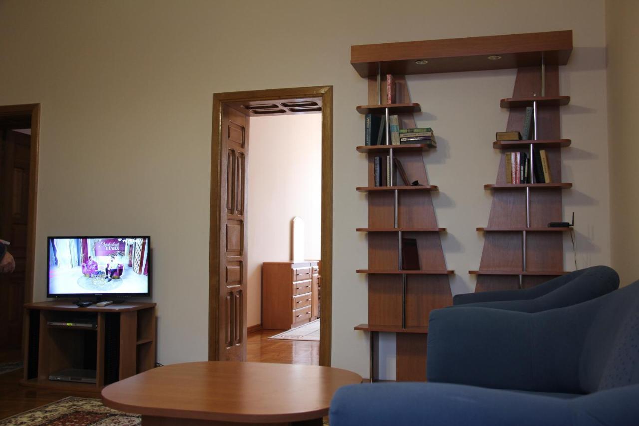 מוקצ'בה Apartments Domovik ,Kirilla I Mefodiya, 5 מראה חיצוני תמונה