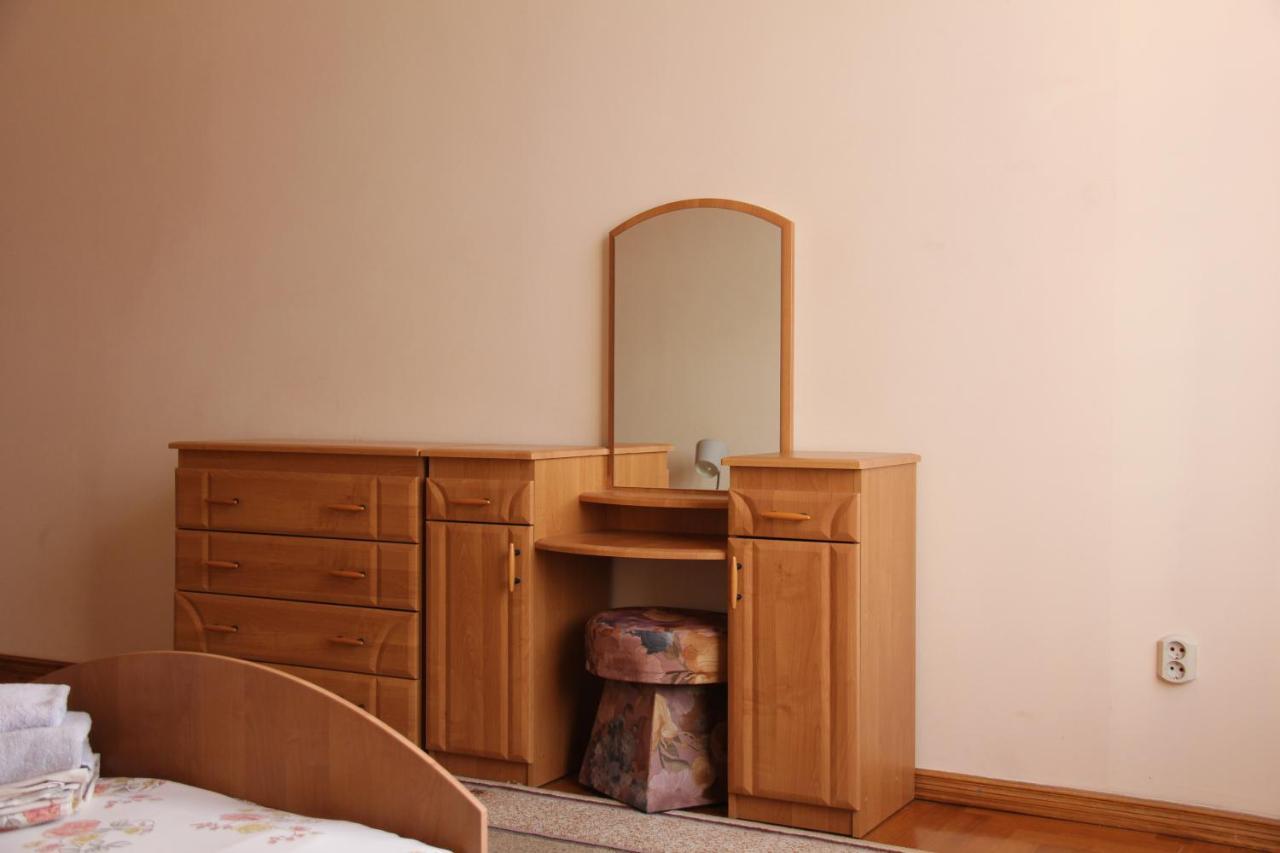 מוקצ'בה Apartments Domovik ,Kirilla I Mefodiya, 5 מראה חיצוני תמונה