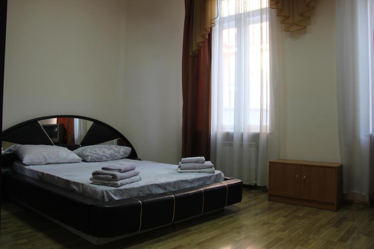 מוקצ'בה Apartments Domovik ,Kirilla I Mefodiya, 5 מראה חיצוני תמונה