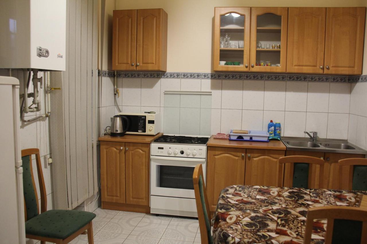 מוקצ'בה Apartments Domovik ,Kirilla I Mefodiya, 5 מראה חיצוני תמונה
