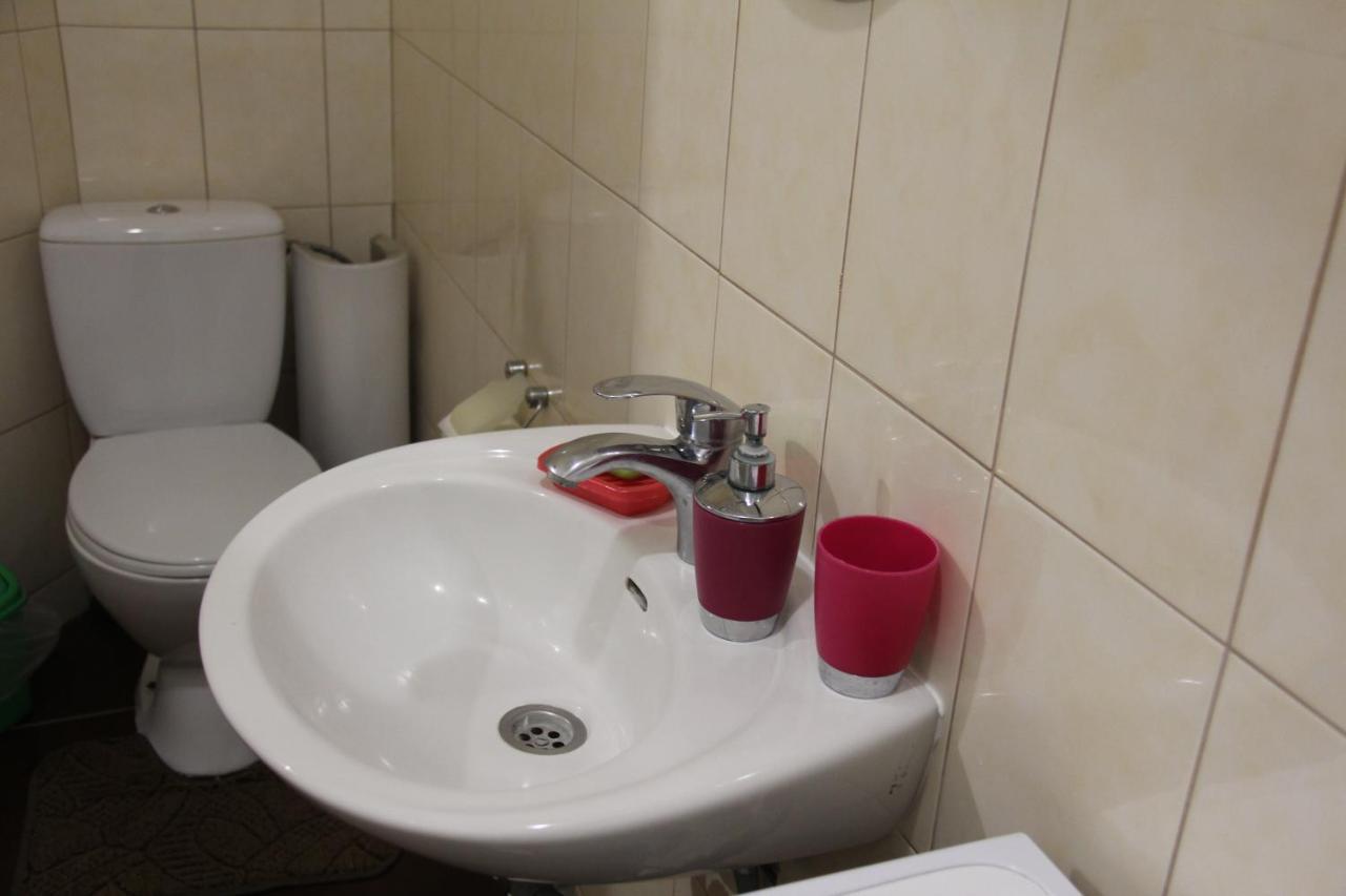 מוקצ'בה Apartments Domovik ,Kirilla I Mefodiya, 5 מראה חיצוני תמונה