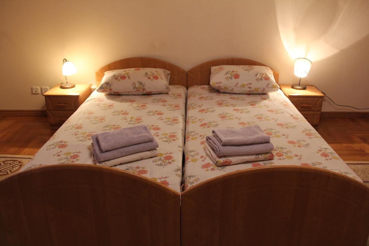 מוקצ'בה Apartments Domovik ,Kirilla I Mefodiya, 5 מראה חיצוני תמונה